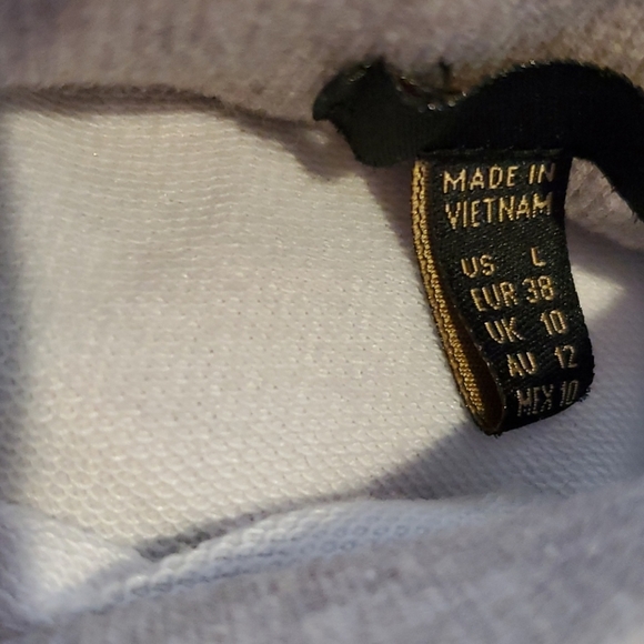 Kim Kardashian Collection Capris - Picture 9 of 9